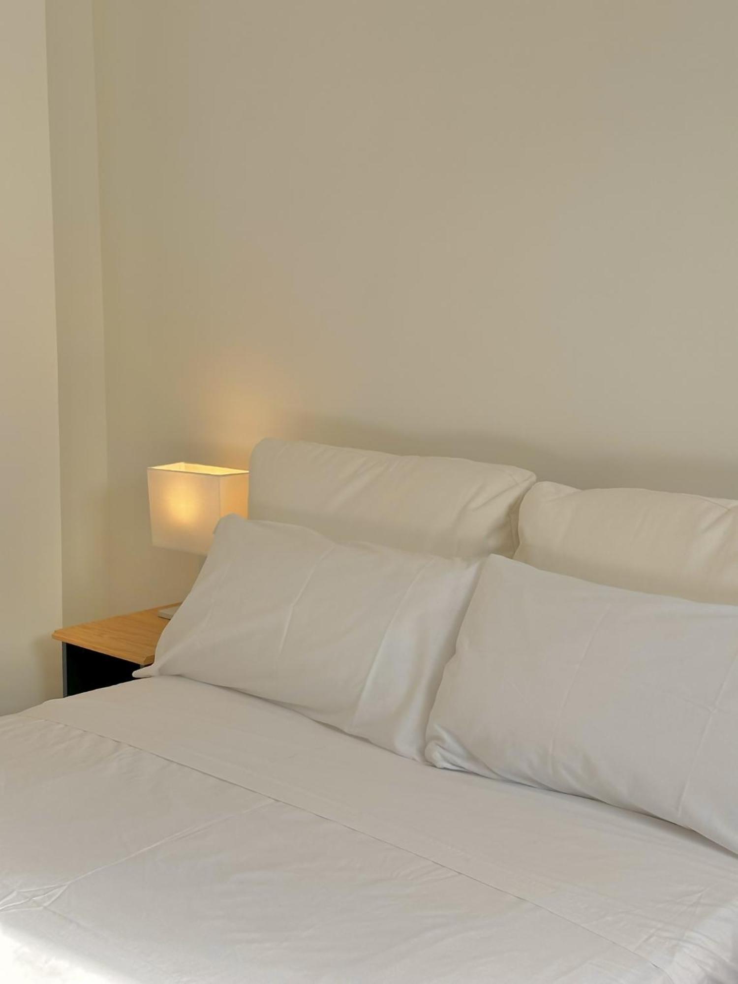 Apartamentos Noviembre Madrid Exterior foto